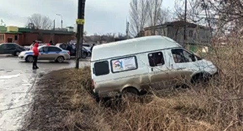 ДТП с маршруткой в Волгограде. Кадр видео https://yandex.ru/search