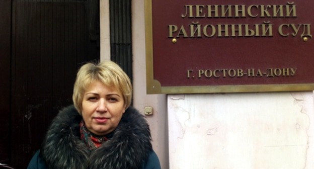 Галина Паркова у Ленинского райсуда Ростова-на-Дону. 19 февраля 2020 года. Фото Константина Волгина для "Кавказского узла".