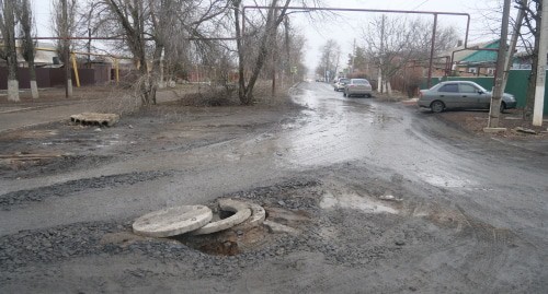 Дорога в Шахтах. Фото Вячеслава Прудникова для "Кавказского узла".