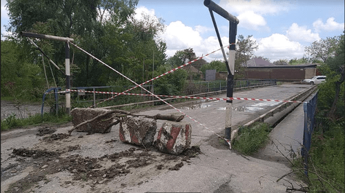 Мост в Троицком. Фото Умара Йовлоя для "Кавказского узла".