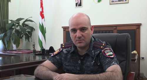 Глава МВД Дмитрий Дбар

Кадр видео\Пресс-служба МВДРА https://www.youtube.com/channel/UC927kVxEQcYcBd-C_eIG9XA

