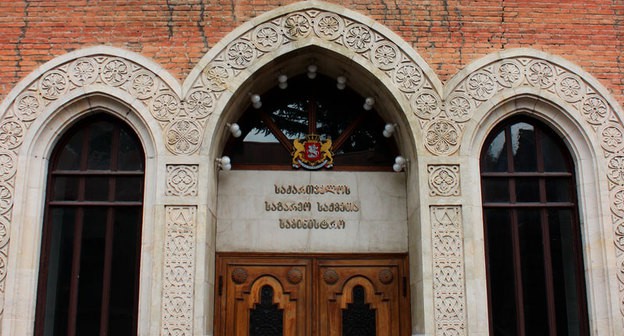 Здание МИД Грузии. Фото Малхаз Чубабриа https://commons.wikimedia.org/wiki/Category:Ministry_of_Foreign_Affairs_of_Georgia 
