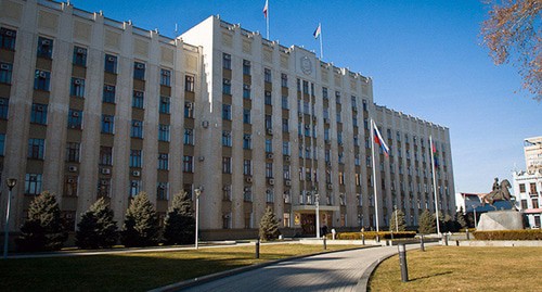 Здание администрации Краснодарского края © Елена Синеок, ЮГА.ру Здание администрации Краснодарского края © Елена Синеок, ЮГА.ру