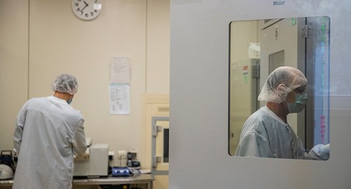 Медицинские работники. Фото: REUTERS/Maxim Shemetov Медицинские работники. Фото: REUTERS/Maxim Shemetov