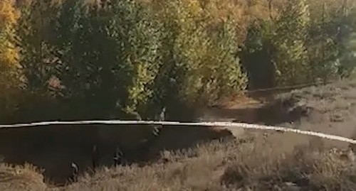 Место происшествия на берегу реки в Тракторозаводском районе Волгограда.Кадр видео канала
ПРОИСШЕСТВИЯ ОПЕРАТИВНО "Волгоград: ребенка раздавило плитой" https://www.youtube.com/watch?v=p1ZIL1V2OX4&feature=emb_logo Место происшествия на берегу реки в Тракторозаводском районе Волгограда.Кадр видео канала
ПРОИСШЕСТВИЯ ОПЕРАТИВНО "Волгоград: ребенка раздавило плитой" https://www.youtube.com/watch?v=p1ZIL1V2OX4&feature=emb_logo