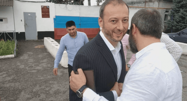 Магомед Хазбиев. Кадр видео "Кавказского узла" https://www.youtube.com/watch?v=5TE5lGAyafc&feature=youtu.be