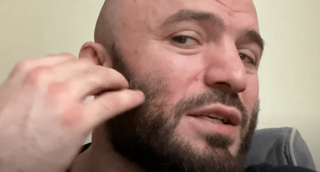 Магомед Исмаилов рассказывает о драке с Владимиром Минеевым 24 декабря 2020 года. Стоп-кадр видео https://youtu.be/vfMcQotr2SM