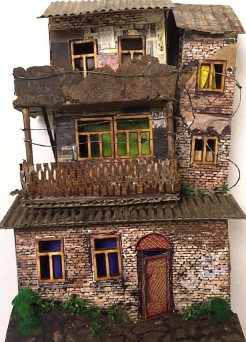 Макет представленного на выставке дома. Фото Артура Битокова.