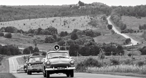 Кадр фильма  Андрея Кончаловского "Дорогие товарищи!". Кадр видео 
Novoekino
 https://www.youtube.com/watch?v=srZsIqN6DjM&feature=emb_logo