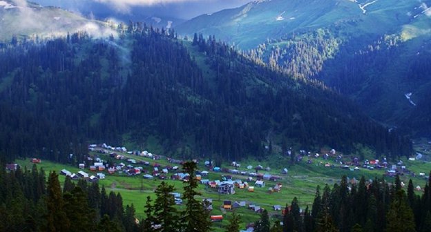 Курорт Бахмаро

Читать далее: https://sputnik-georgia.ru/politics/20210214/250888613/V-gorodakh-Gruzii-protestuyut-protiv-stroitelstva-GES-na-kurorte-Bakhmaro.html Фото пресс-службы администрации 
 Бахмаро http://guria.gov.ge/geo/static/242