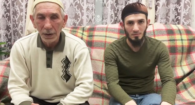 Родственники Аурбиева. Скриншот видео " 
МИР НЕ БЕЗ НОВОСТЕЙ" ://www.youtube.com/watch?v=ihzBXXr3cF4