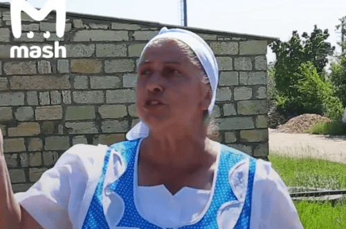 Саният Шидиева. Стоп-кадр видео, опубликованного в сообществе Mash в соцсети "ВКонтакте" 24.05.21.