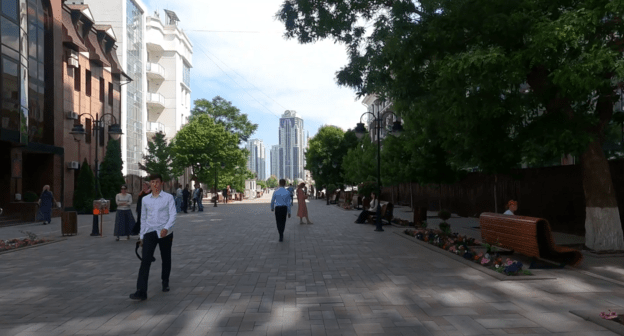 Грозный, 2021 год. Стоп-кадр видео https://youtu.be/vJF-vEUinbU