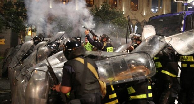 Грузия, Тбилиси, 21 июня 2019 года. Фото REUTERS 
