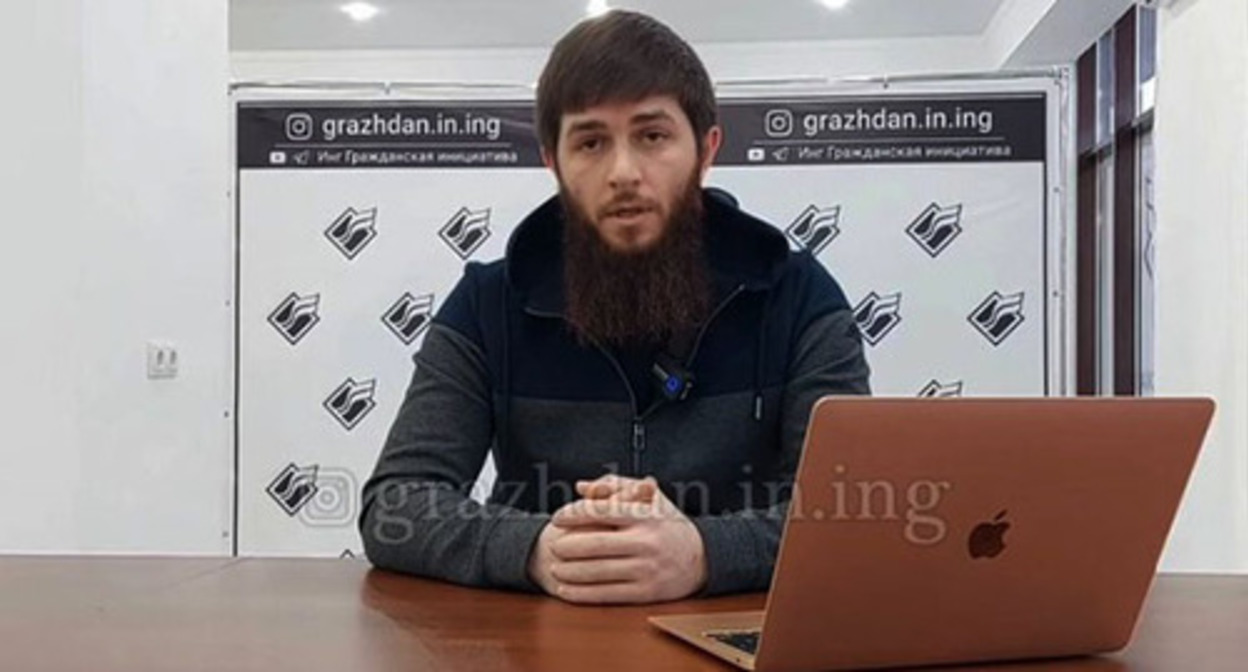 Адам аушев