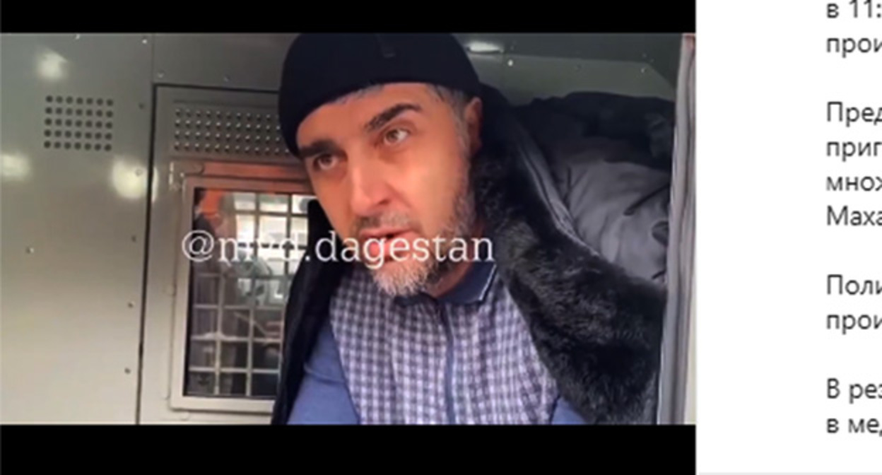 Полиция Дагестана задержала мужчину за убийство в Махачкале. Скриншот видео https://www.instagram.com/p/CZy8Qw_KMle/ Полиция Дагестана задержала мужчину за убийство в Махачкале. Скриншот видео https://www.instagram.com/p/CZy8Qw_KMle/