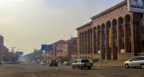 Центральная улица Гюмри. Фото Армине Мартиросян для "Кавказского узла".
