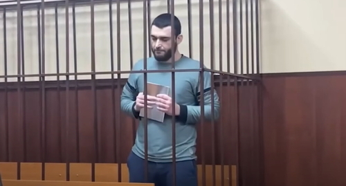 Абдулмумин Гаджиев, стоп-кадр видео канала ROMB, https://www.youtube.com/watch?v=0jex6a8-VIg