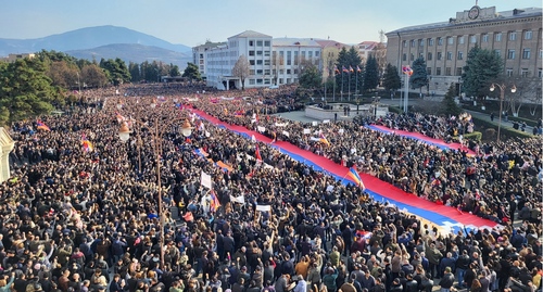 Митинг в Степанакерте. 25 декабря 2022 года. Фото Алвард Григорян для "Кавказского узла".