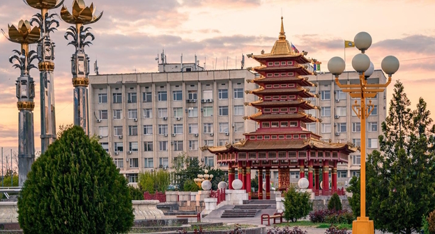 Элиста, фото: https://ru.wikipedia.org/wiki/%D0%AD%D0%BB%D0%B8%D1%81%D1%82%D0%B0