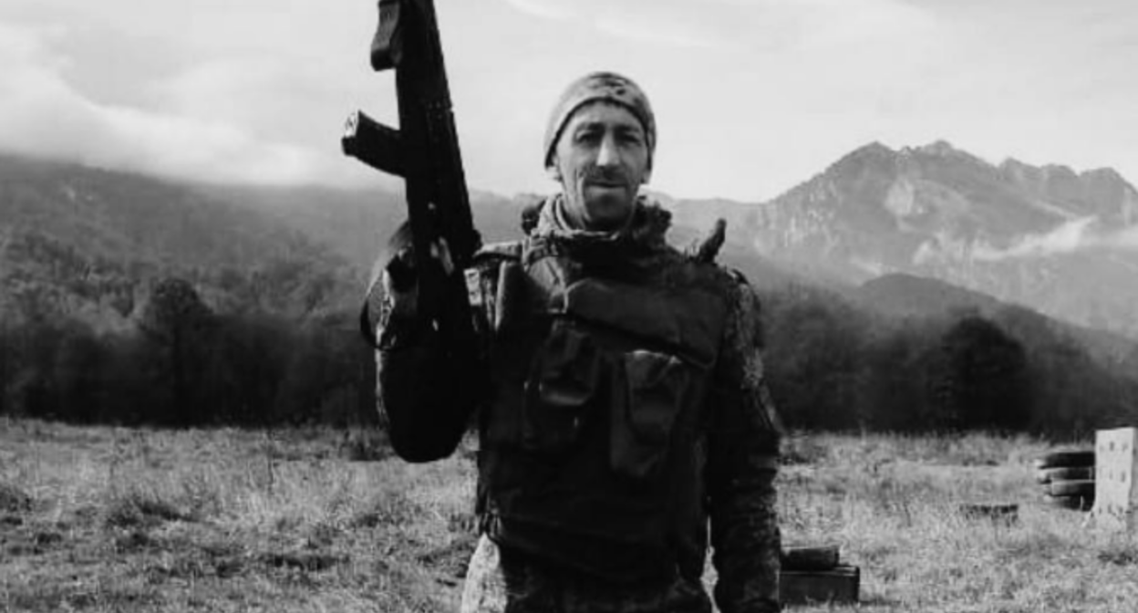 Магомедали Хиштилов. Скриншот фото из Telegram-канала администрации Чародинского района от 30.11.23, https://t.me/mo_charodinskiy_rayon/6147
