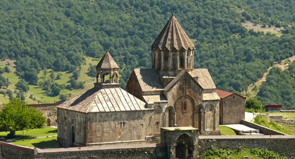 Монастырь Гандзасар. Фото: Mardanyan Aleksandr. https://ru.wikipedia.org