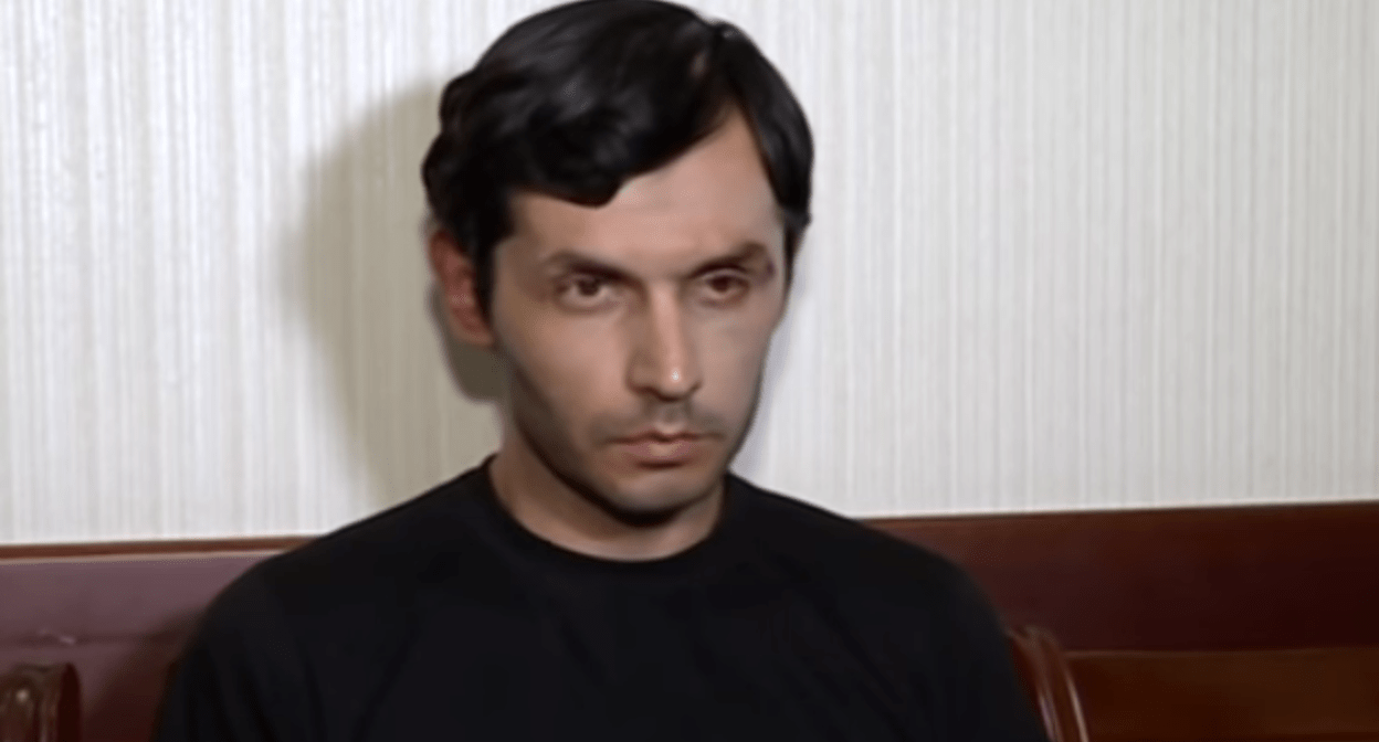 Юнис Сафаров. Стоп-кадр видео из YouTube-канала Xəzər Xəbər от 06.07.2018, https://www.youtube.com/watch?v=uEl-MEWaRIYhttps://www.youtube.com/watch?v=uEl-MEWaRIY