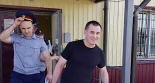 Игорь Нагавкин (справа) после освобождения. Фото предоставлено Натальей Шишлиной.
