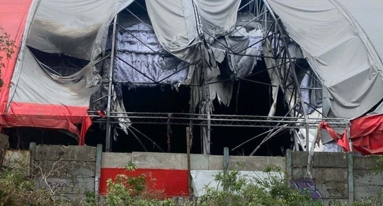 Спорткомплекс после атаки БПЛА. Фото: https://www.change.org