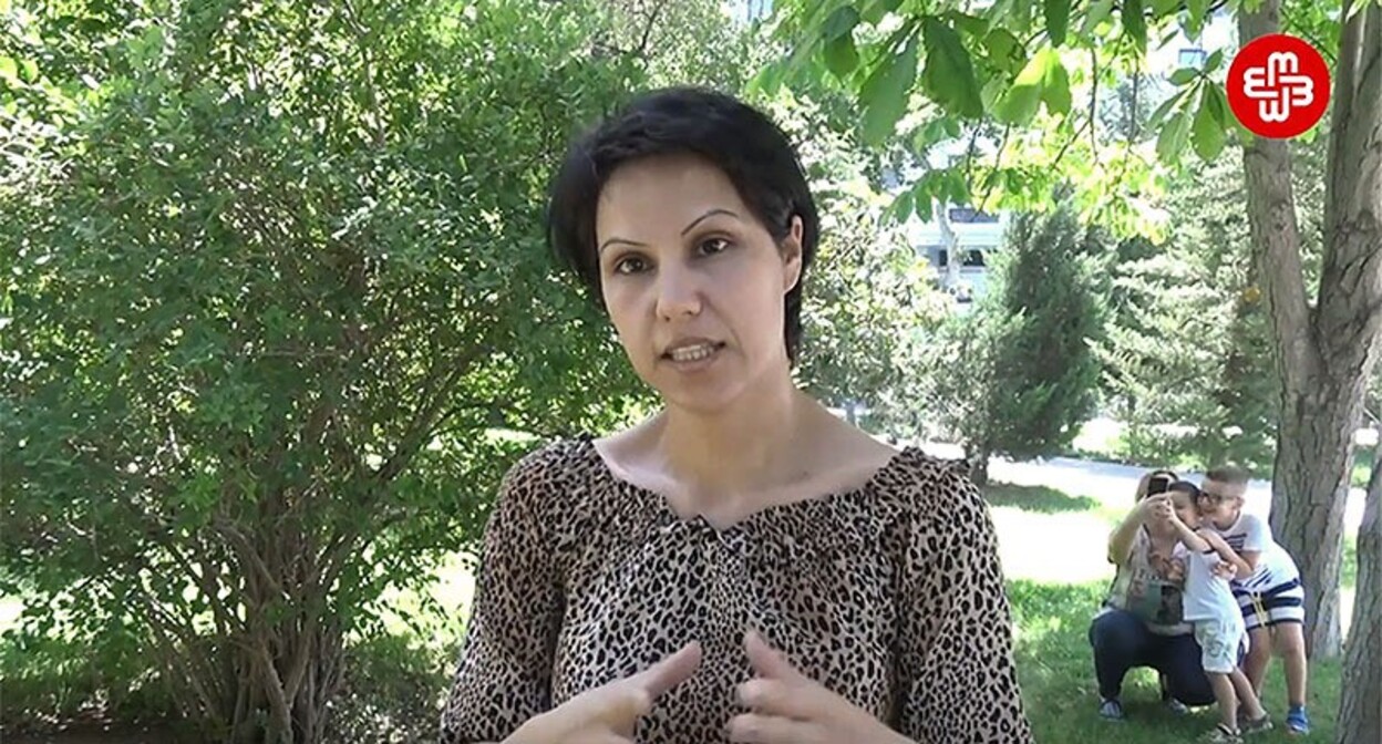 Вафа Наги. Скриншот видео https://www.youtube.com/watch?v=FXexK2bMlRc