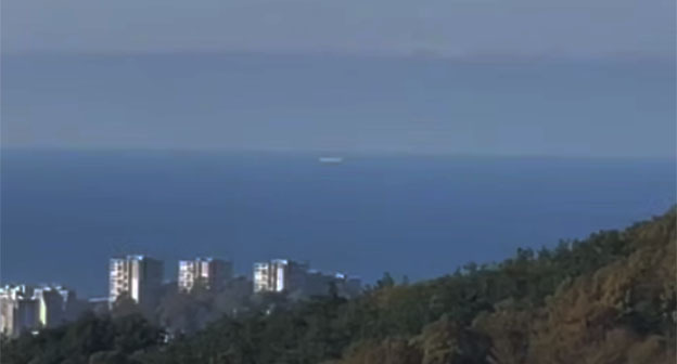 Паром Sea Bridge в порту Сочи. 6 ноября 2025 г. Скриншот видео https://t.me/typodar/55055