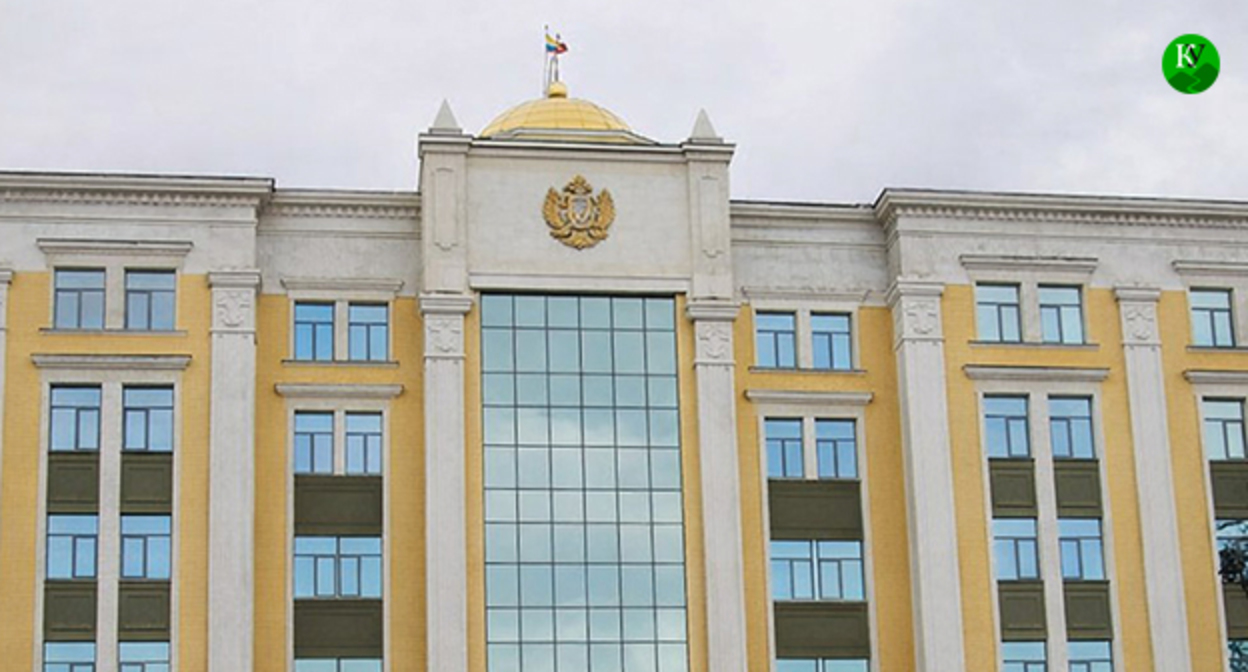 Южный окружной военный суд. Иллюстрация "Кавказского узла" созданная ИИ при помощи программы Copilot