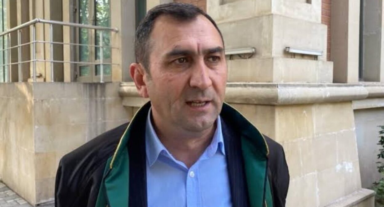 Забиль Гахраманов. Фото: https://www.gununsesi.info/zabil-qəhrəmanovun-həbs-muddəti-artirildi/