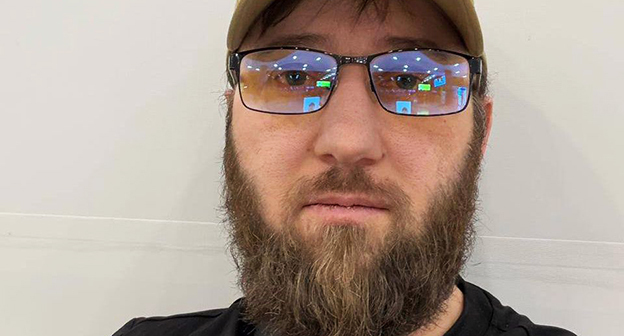 Зелимхан Муртазов. Фото: https://www.instagram.com/p/DUVoeA2jDWi/?img_index=6 принадлежит компании Meta деятельность которой запрещена в России