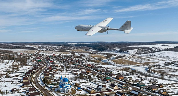 Беспилотник. Иллюстрация создана "Кавказским узлом" при помощи ИИ в программе Copilot
