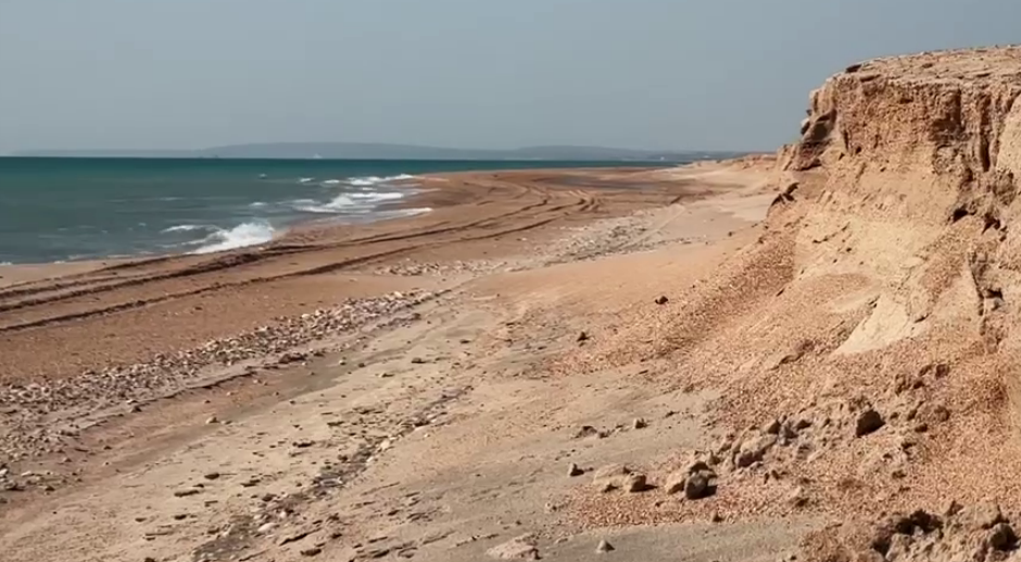 Бугазская коса. Стоп-кадр видео из Telegram-канала "Добровольцы ССЛ" от 16.03.26, https://t.me/setisitolopata/2714.