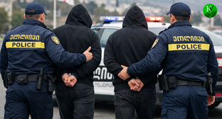 Задержание подозреваемых. Иллюстрация создана «Кавказским узлом» с помощью ИИ в программе Copilot