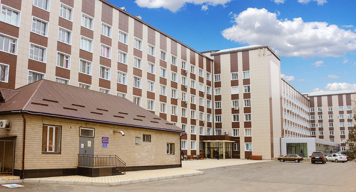 Республиканская клиническая больница, в которой произошло нападение на врачей. Фото: ГБУ РД «РКБ» https://rkbrd.ru/
