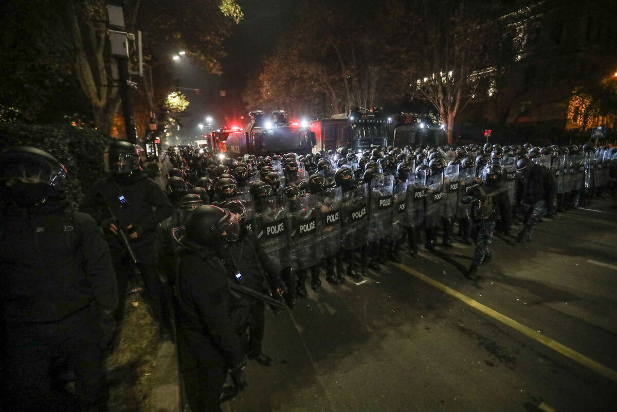 Силовики на акции протеста в Тбилиси, декабрь 2024 года. Фото Азиза Каримова для "Кавказского узла". 
