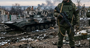 Военнослужащий. Иллюстрация создана "Кавказским узлом" при помощи ИИ в программе Copilot