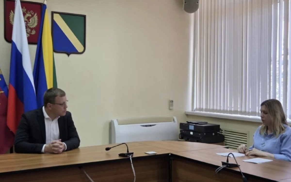 Сергей Бойко и Евгения Третьякова. Фото: пресс-служба администрации Туапсинского округа Сергей Бойко и Евгения Третьякова. Фото: пресс-служба администрации Туапсинского округа