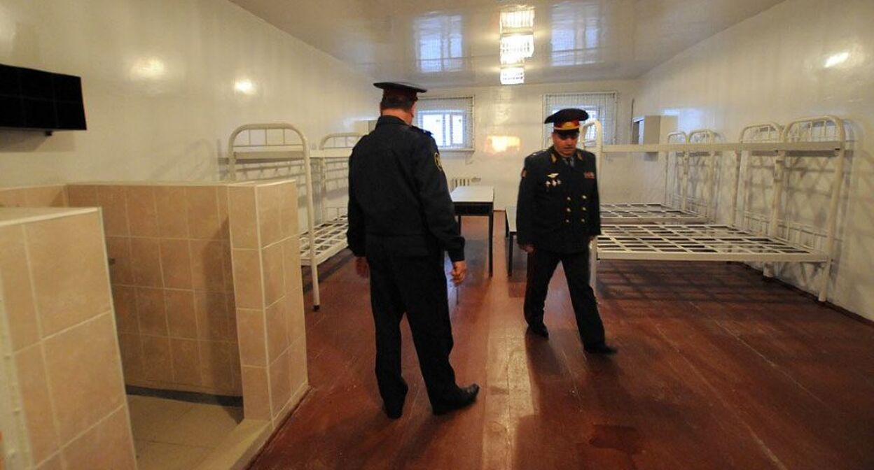 Следственный изолятор. Фото Елены Синеок, Юга.Ру. 