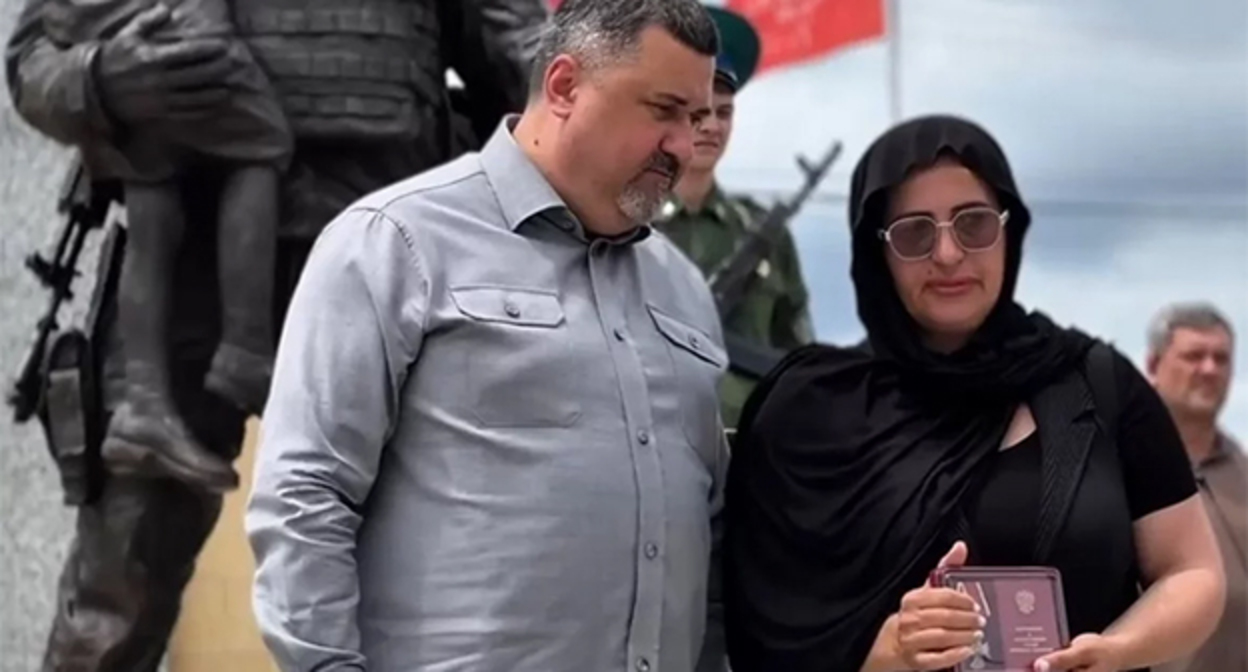Родные погибших бойцов. 21 июня 2026 г. Скриншот видео пресс-служба главы Дагестана Родные погибших бойцов. 21 июня 2026 г. Скриншот видео пресс-служба главы Дагестана