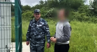 Задержание подростка. 1 июля 2026 г. Фото: Telegram-канал Следком