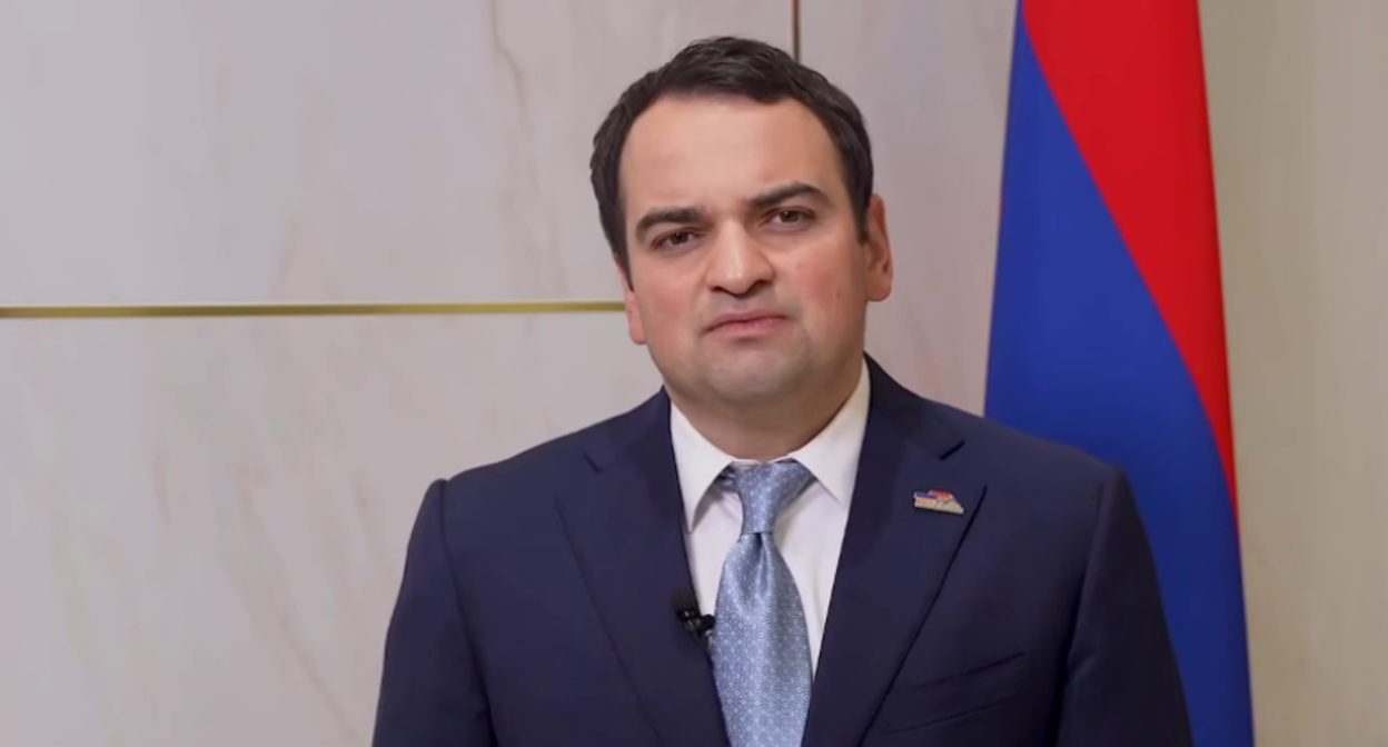 Нарек Карапетян. Стоп-кадр видео Armenia Today от 05.07.26, https://t.me/armtoday/104297 Нарек Карапетян. Стоп-кадр видео Armenia Today от 05.07.26, https://t.me/armtoday/104297
