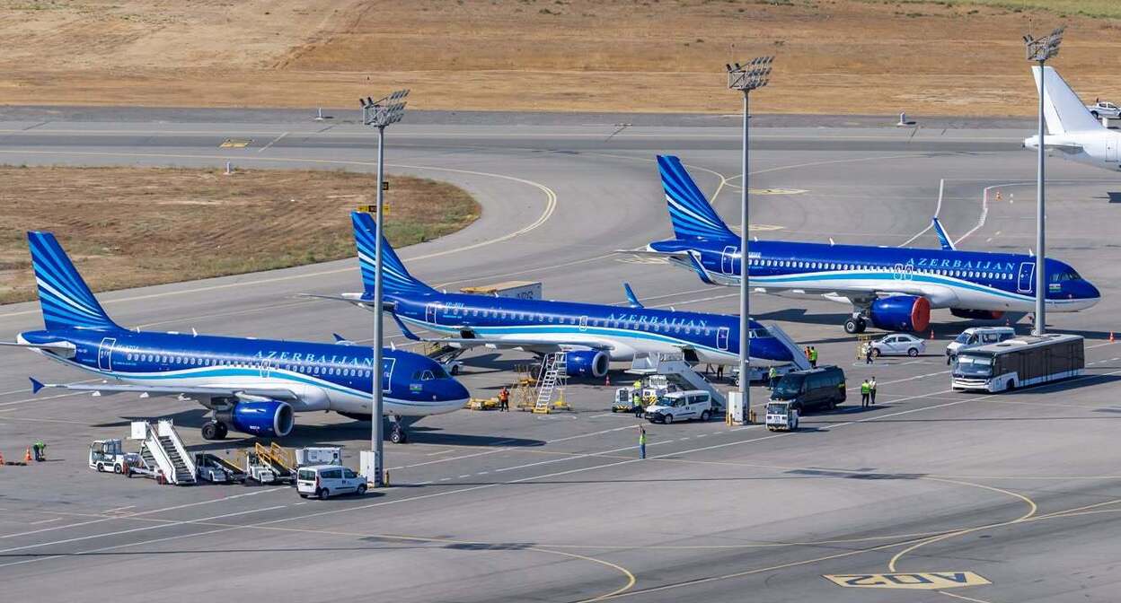 Самолеты “Азербайджанских авиалиний”. Фото: AZAL - Azerbaijan Airlines / Facebook* Самолеты “Азербайджанских авиалиний”. Фото: AZAL - Azerbaijan Airlines / Facebook*