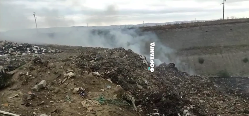 Горит мусорный полигон в станице Нестровской в Сунженском районе. 29 августа 2026 г. Скриншот видео https://www.instagram.com/p/Dcn7l62gjD3/ принадлежит компании Meta деятельность которой запрещена в России Горит мусорный полигон в станице Нестровской в Сунженском районе. 29 августа 2026 г. Скриншот видео https://www.instagram.com/p/Dcn7l62gjD3/ принадлежит компании Meta деятельность которой запрещена в России