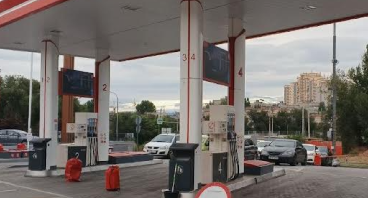 Обстановка на день из АЗС. Фото представлено «Кавказскому узлу» героями материала. Обстановка на день из АЗС. Фото представлено «Кавказскому узлу» героями материала.