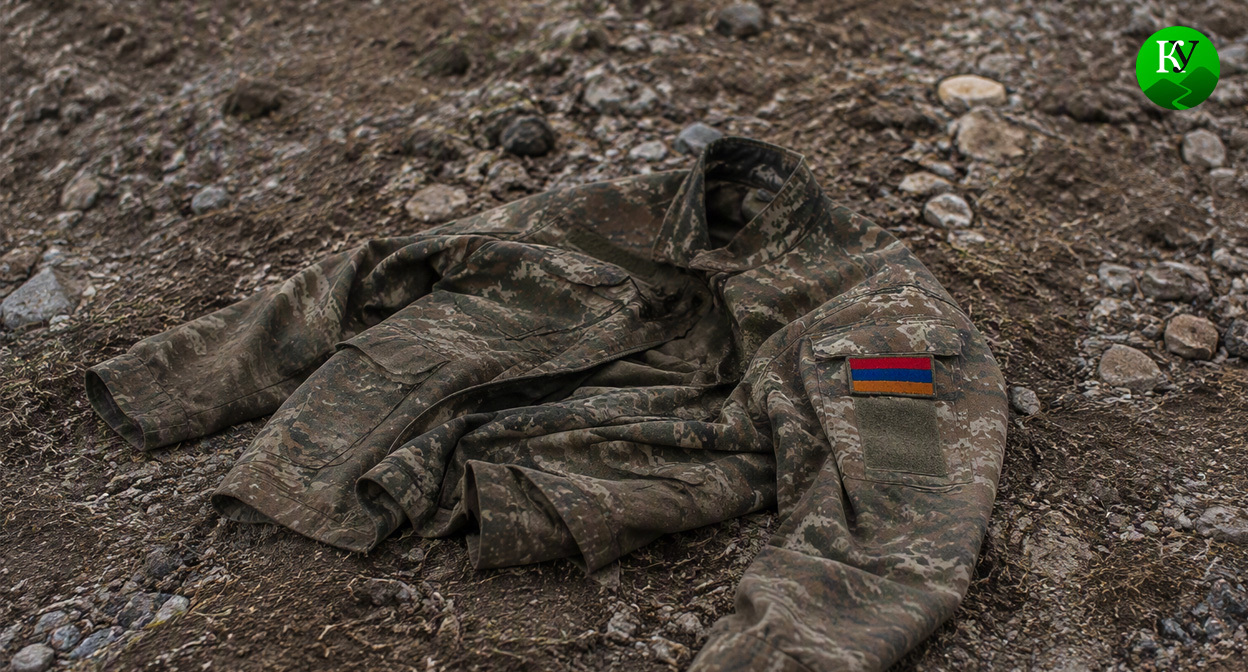 Военная форма. Иллюстрация создана «Кавказским узлом» с помощью ИИ в программе Copilot