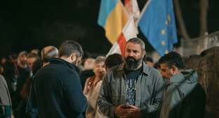 Демонстранты в 686-й день непрерывных протестов в Тбилиси. Фото: Леван Зазадзе / Facebook*.